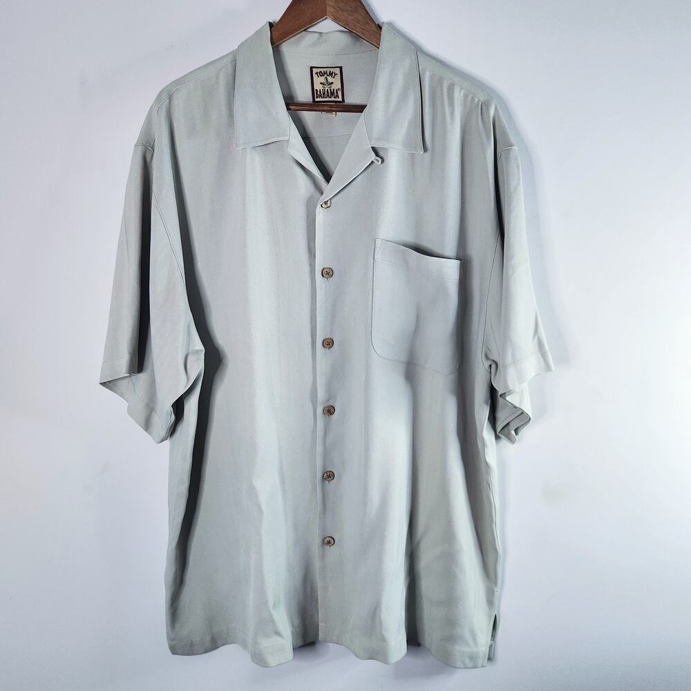 Tommy Bahama Mens 100% Silk Tan Button Up Shirt Size XL Tropical Hawaiian Resort